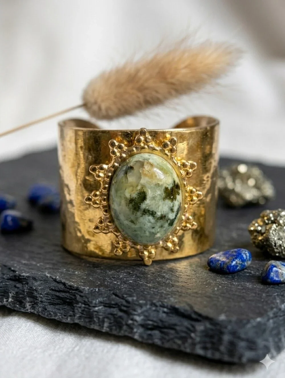 Moss Agate Wide Cigar Band Hammered 18K Gold Cuff Ring Old Money Boho Size 7-8